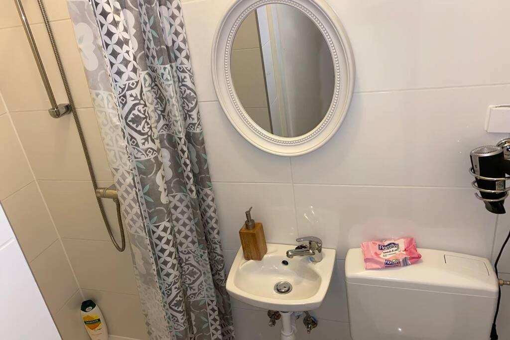 Nice Apartment, Near Center Apartment Wien